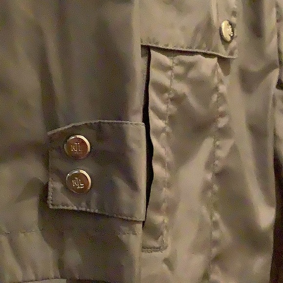 Ralph Lauren light windbreaker/raincoat - Picture 5 of 10